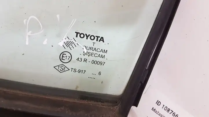 Toyota Corolla Verso AR10 (2004 - 2009) 682160F010 Форточка двери — фото 3