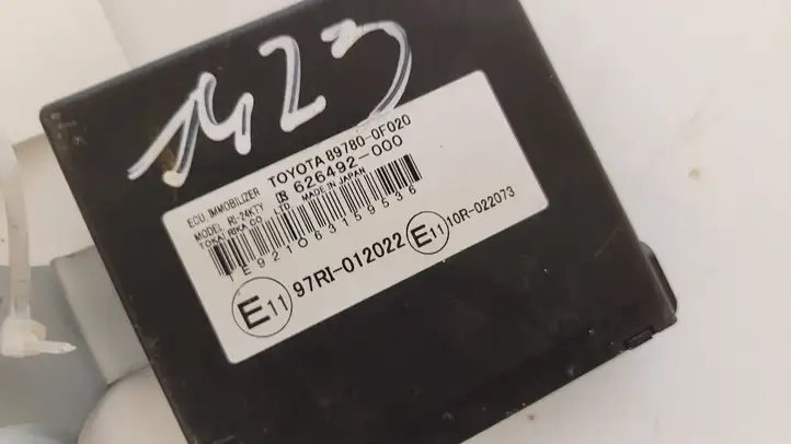 Toyota Corolla Verso AR10 (2004 - 2009) 626492000 Блок иммобилайзера — фото 2
