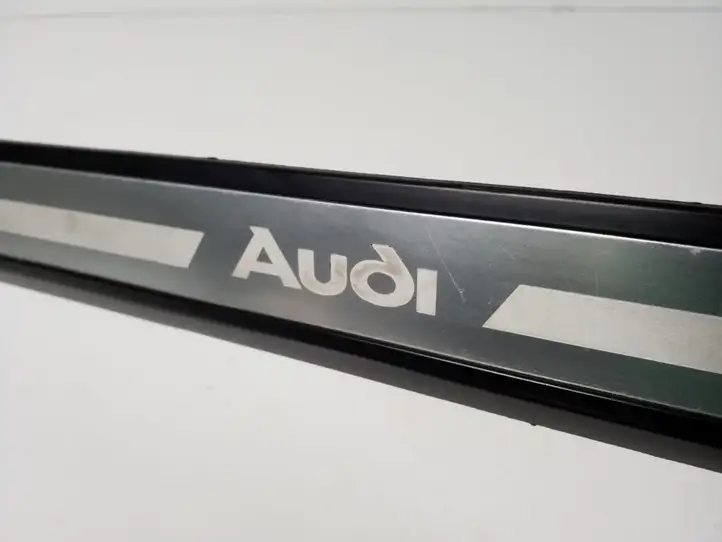 Audi A8 S8 D3 4E (2002 - 2005) 4E0853986B Внутренняя отделка переднего порога — фото 2