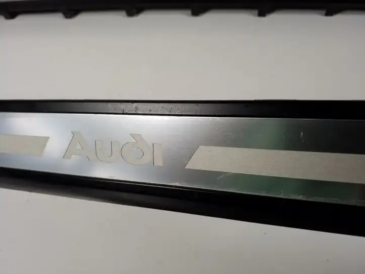 Audi A8 S8 D3 4E (2002 - 2005) 4E0853986B Внутренняя отделка переднего порога — фото 5