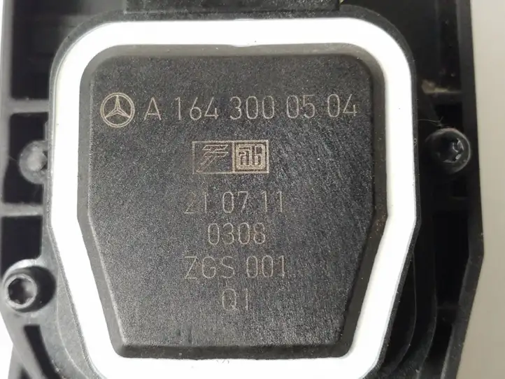 Mercedes-Benz R W251 (2005 - 2013) A1643000504 Педаль акселератора — фото 2