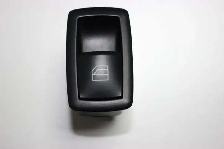 Mercedes-Benz R W251 (2005 - 2013) A2518200510 Блок кнопок стеклоподъемников — фото 1