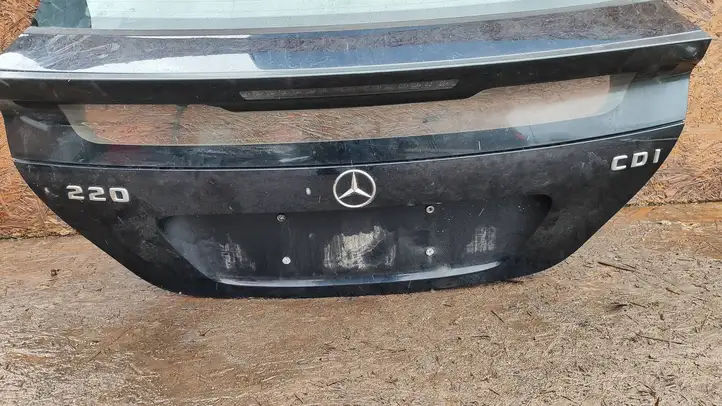 Mercedes-Benz C W203 (2000 - 2007) E143R001057 Крышка багажника — фото 3