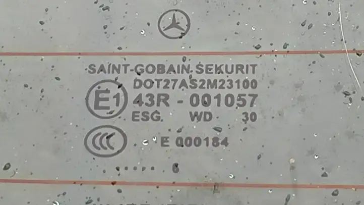 Mercedes-Benz C W203 (2000 - 2007) E143R001057 Крышка багажника — фото 4