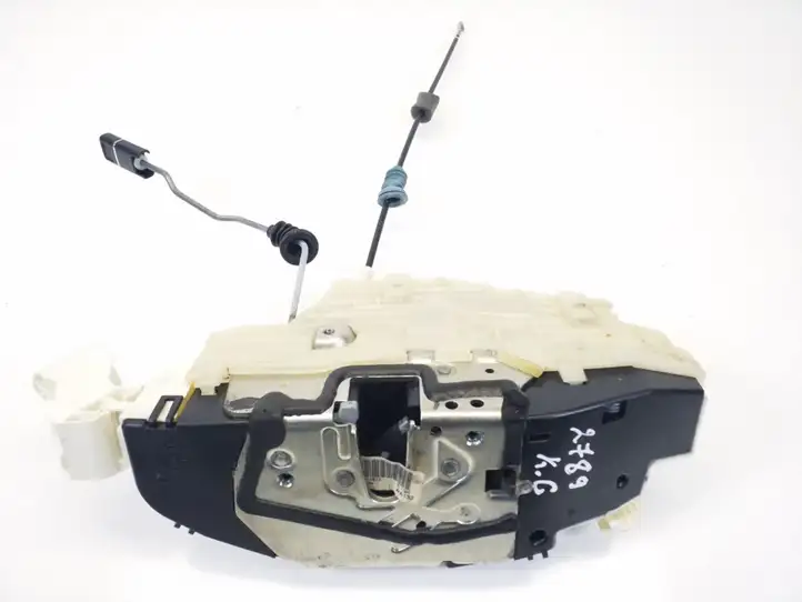 Mercedes-Benz S W221 (2005 - 2013)  A2217307735 Замок задней двери