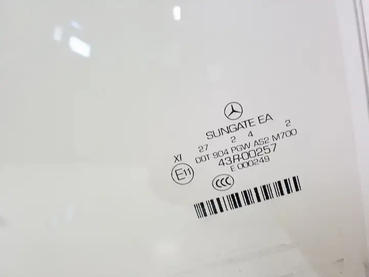 Mercedes-Benz S W221 (2005 - 2013) A2217300318 Стекло задней двери — фото 3