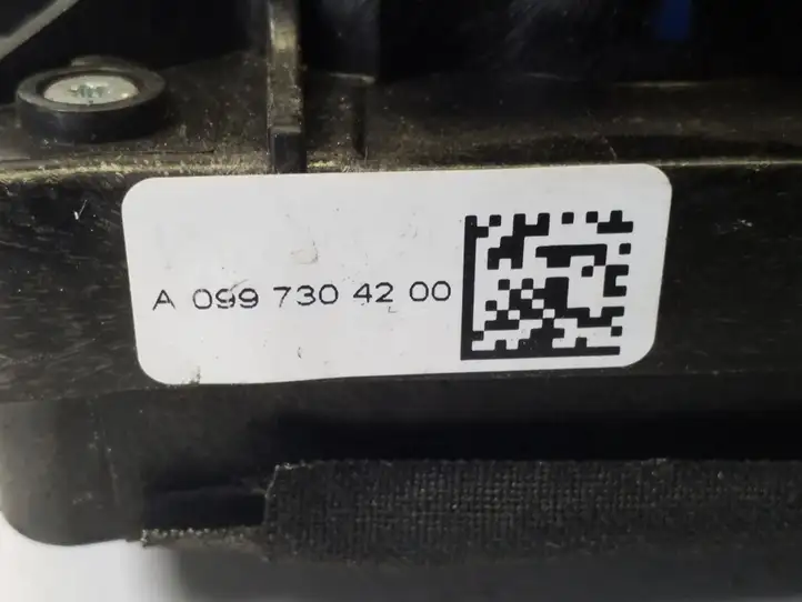 Mercedes-Benz C W205 (2014 - 2021) A0997304200 Замок задней двери — фото 4