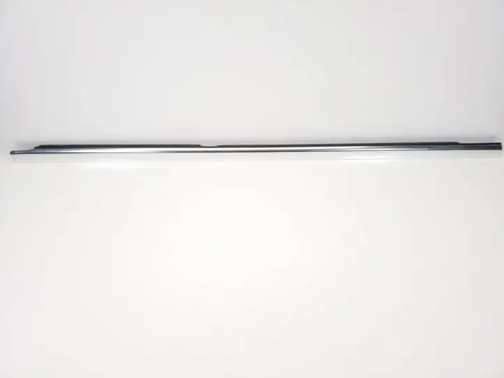 Mercedes-Benz C W205 (2014 - 2021) A2057300424 Молдинги задней двери — фото 1