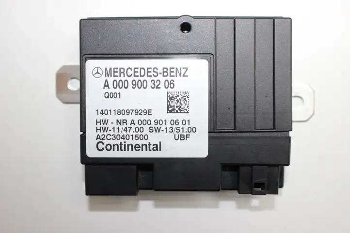 Mercedes-Benz C W205 (2014 - 2021) A0009003206 Прочие блоки управления — фото 1