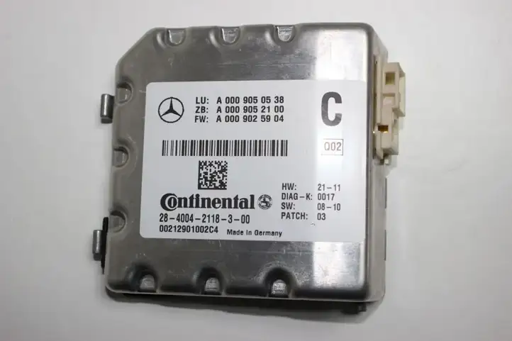 Mercedes-Benz S W221 (2005 - 2013) A0009050538 Камера в лобовом стекле — фото 1