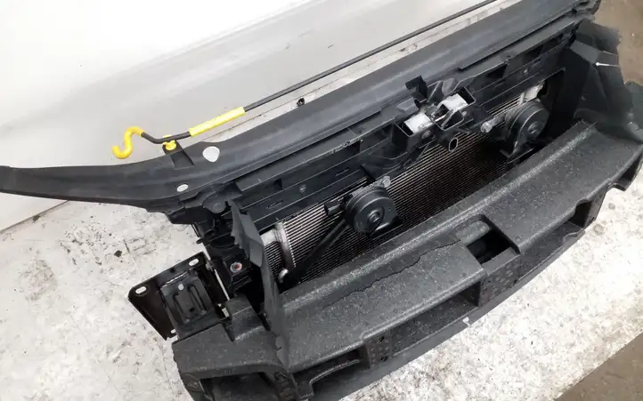 Skoda Octavia Mk3 (5E) (2013 - 2019) 5E0805588 Панель радиаторов двигателя — фото 13