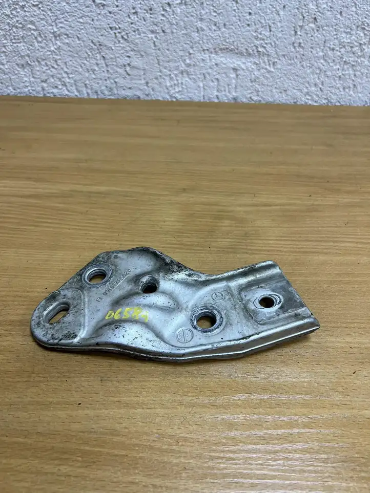 Mercedes-Benz GLC X253/C253 (2015 - )  A2053230140 Другая часть кузова