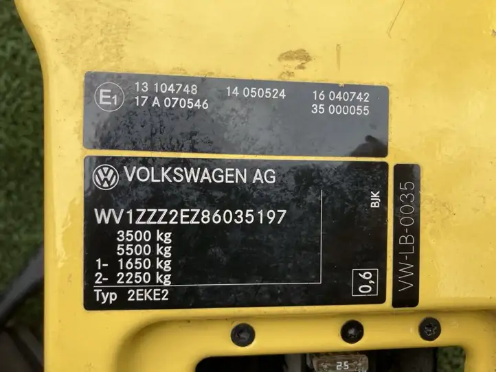 Volkswagen Crafter (2006 - 2016) 2E0881001E Переднее сиденье водителя — фото 4