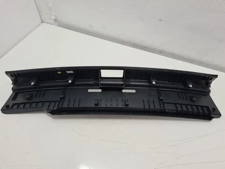 Skoda Fabia Mk3 (NJ) (2015 - 2021) 6V9863459A Отделка порога багажника — фото 5