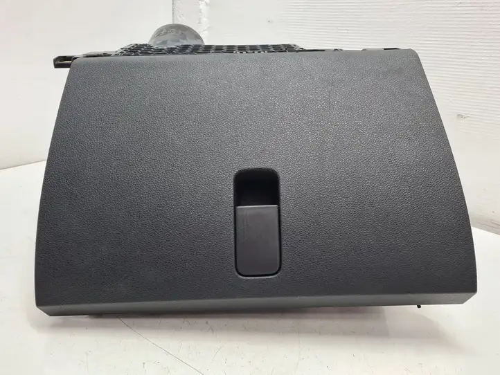 Skoda Fabia Mk3 (NJ) (2015 - 2021) 6V1857097M Вещевой ящик — фото 1