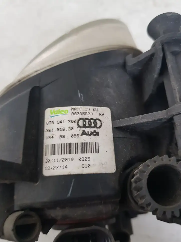 Volkswagen PASSAT CC (2008 - 2012) 8T0941700 Передняя противотуманная фара — фото 4