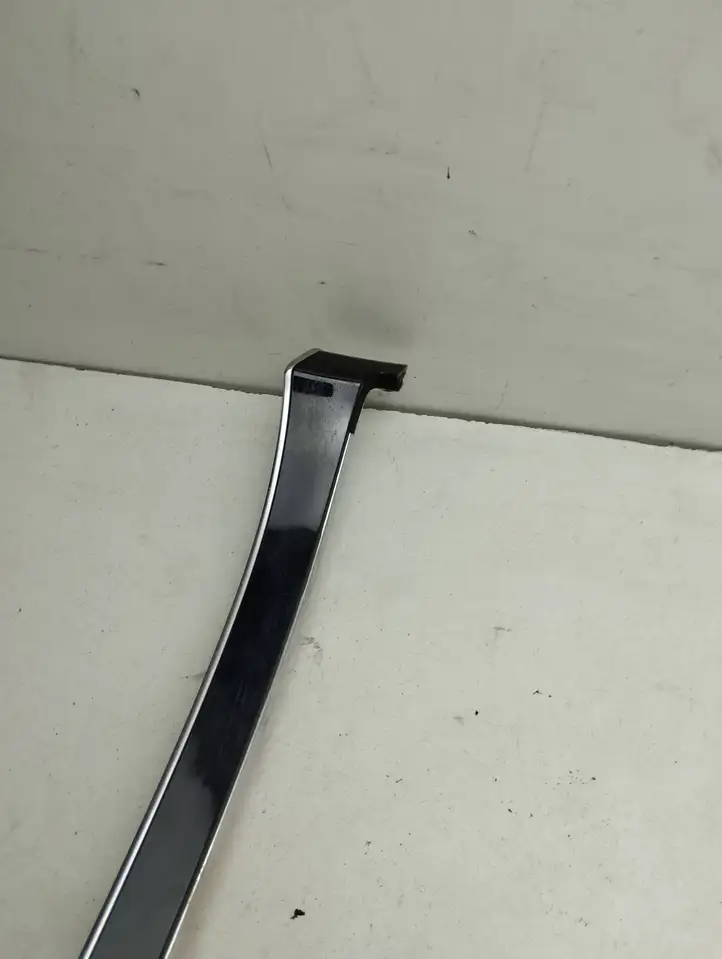 Audi A8 (2010 - 2014)  4H1857298 Другая деталь панели