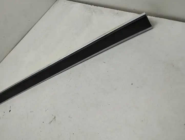 Audi A8 (2010 - 2014)  4H1857298 Другая деталь панели