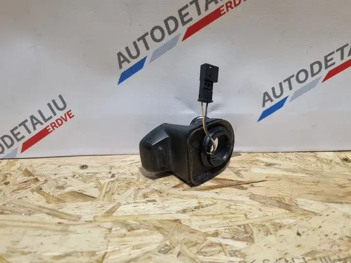 BMW 3 F30 F35 F31 (2012 - 2018) 9288321 Выдвижная ручка стекла багажника — фото 1