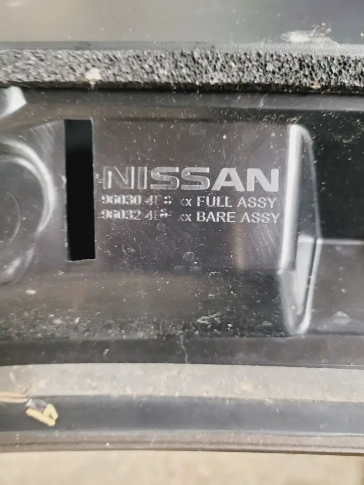 Nissan Qashqai (2017 - 2020) 960304E Спойлер заднего стекла — фото 2