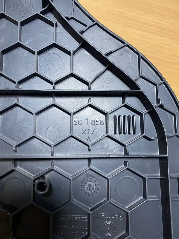Volkswagen Golf VII (2013 - 2019) 5G1858217 Боковая отделка панели приборов — фото 3