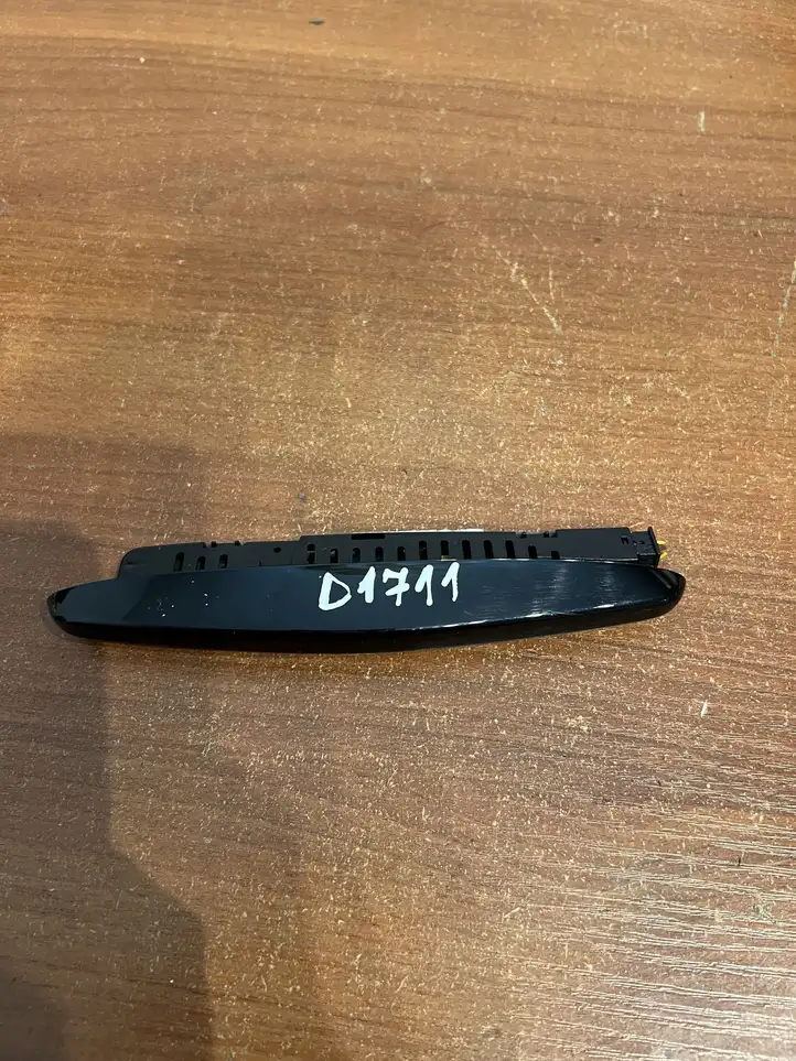 Mercedes-Benz C W204 (2007 - 2014) A0015424723 Экран парктроника PDC — фото 2
