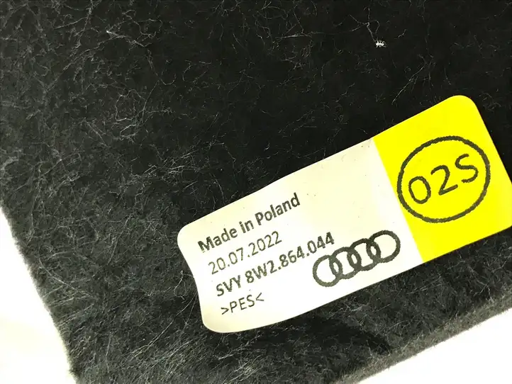 Audi A4 S4 B9 8W (2019 - ) 8W2864044 Вещевой ящик — фото 3