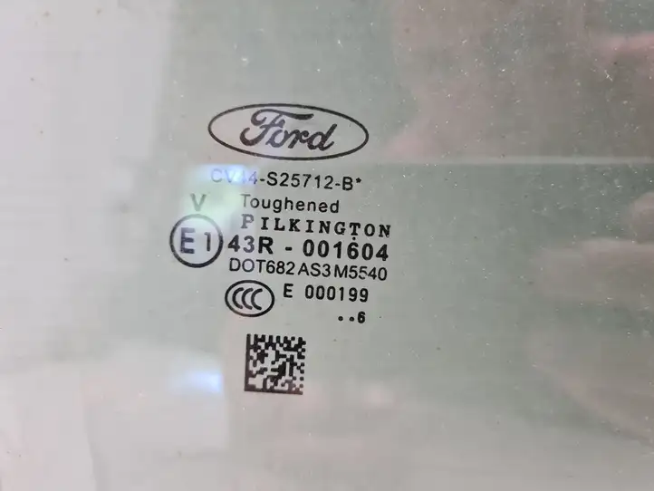Ford Kuga II (2013 - 2019) Стекло задней двери — фото 2