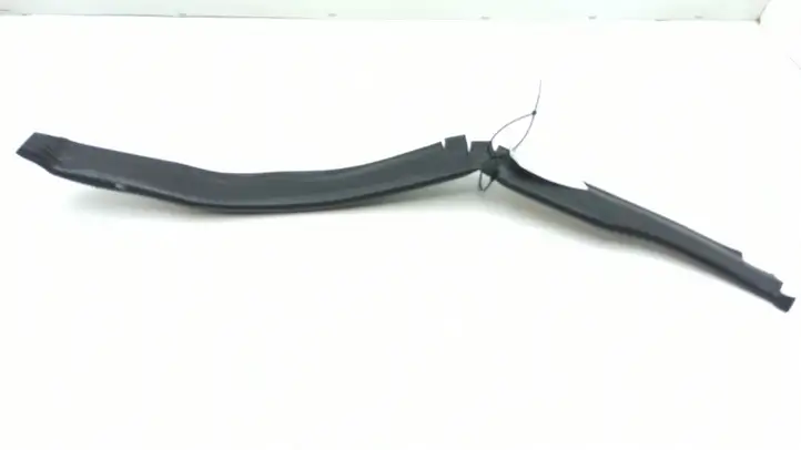 Mercedes-Benz C W204 (2007 - 2014) Уплотнитель подкапотного пространства — фото 2
