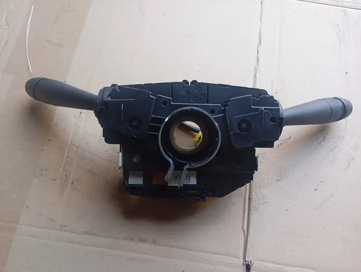 Citroen C4 I Picasso (2006 - 2013) 98072635ZD Кнопка ручного тормоза — фото 5