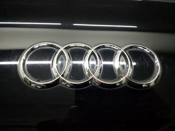 Audi A6 C7 (2011 - 2014) Крышка багажника — фото 6
