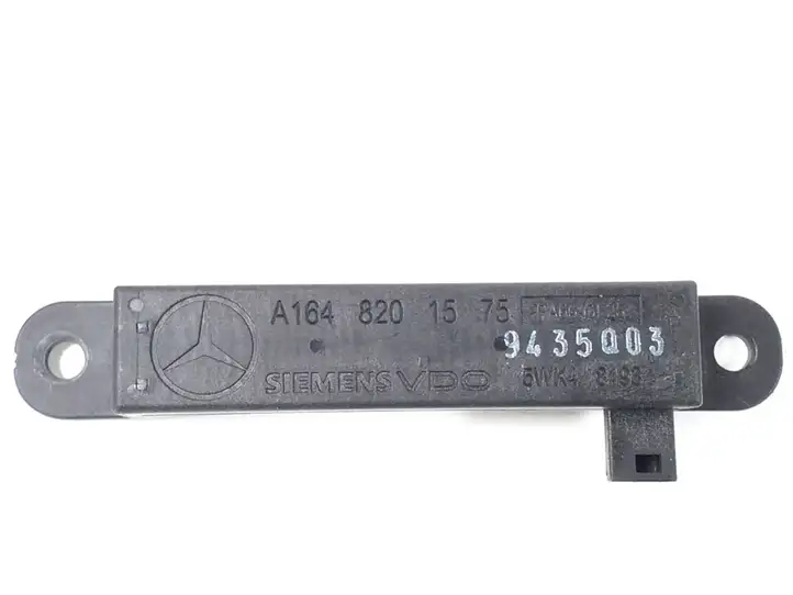 Mercedes-Benz GL X164 (2006 - 2012) A1648201575 GPS антенна — фото 1