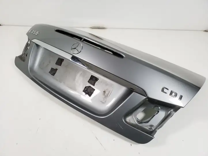 Mercedes-Benz E C207 W207 (2009 - 2017) A2077500175 Крышка багажника — фото 2