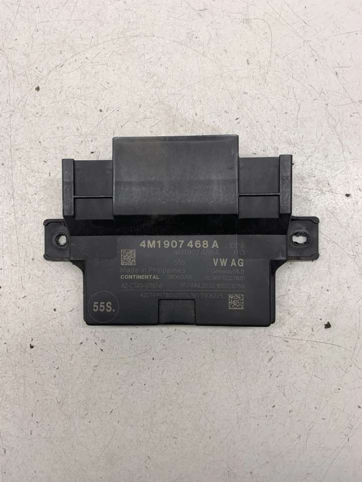 4M1907468A Audi A4 S4 B9 Gateway valdymo modulis