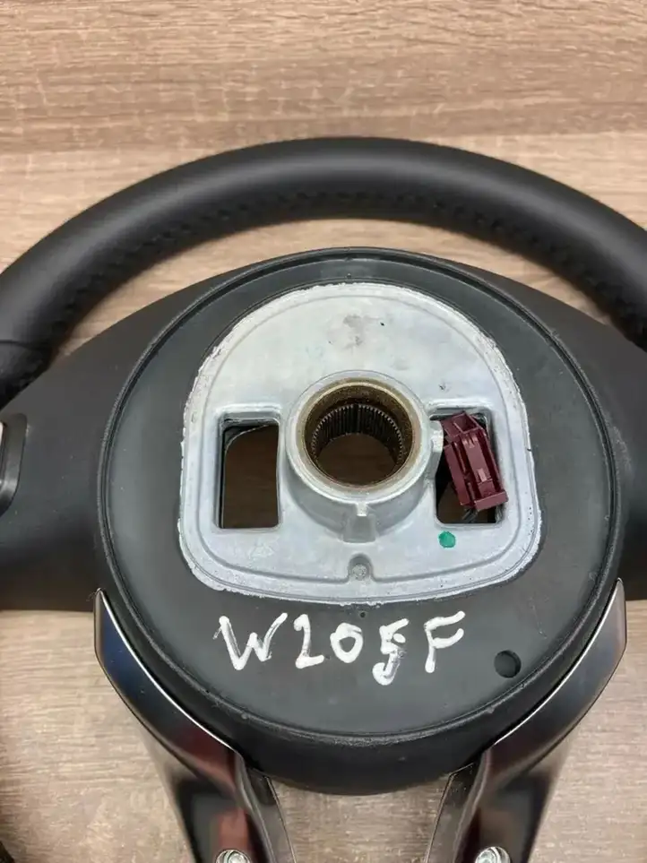 Mercedes-Benz C W205 (2014 - 2021) 3078736 Кнопки на рулевом колесе — фото 2