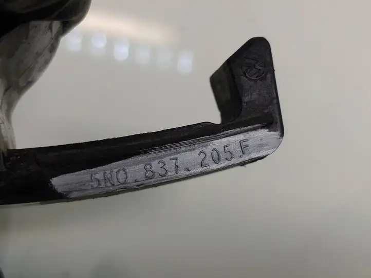 Volkswagen Cross Polo (2009 - 2018) 5N0837205F Наружная ручка двери — фото 5