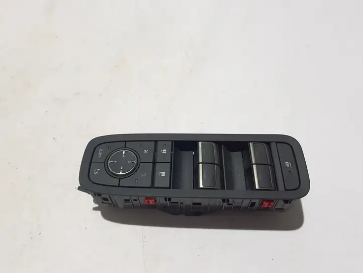 Lexus RX V (2022 - ) 8404048230 Блок кнопок стеклоподъемников — фото 1