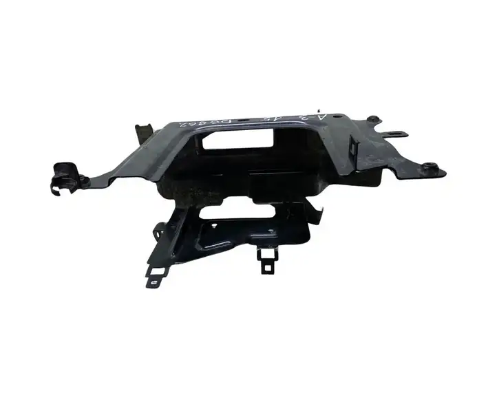 Audi A3/S3 8V (2012 - 2016) 5Q0907102E Держатель аккумулятора — фото 3