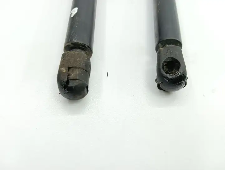 Opel Vectra (1999 - 2002)  904637210512  Амортизатор капота