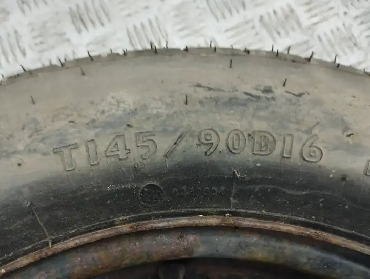 Chrysler Voyager (2004 - 2007)   Запасное колесо R 16