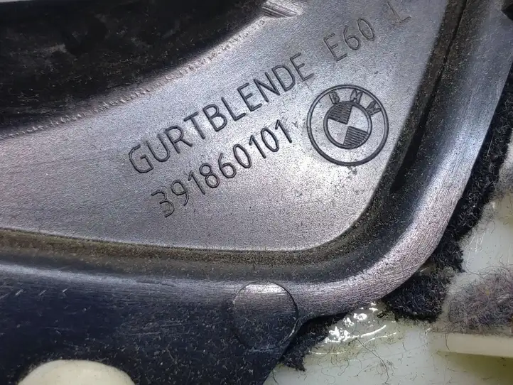 BMW 5 E60 E61 (2004 - 2010) 7027087 Верхняя обшивка стойки B — фото 4