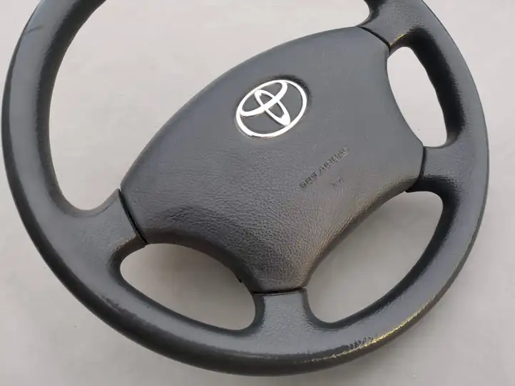 Toyota Avensis Verso (2004 - 2009) 971J Руль — фото 2