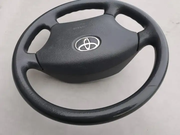 Toyota Avensis Verso (2004 - 2009) 971J Руль — фото 4