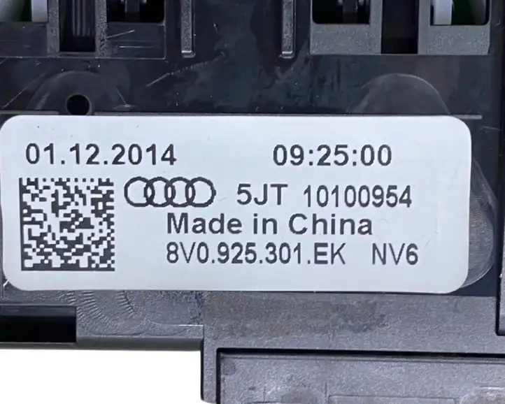 Audi A3/S3 8V (2012 - 2016) 8V0925301EK Другие включатели / ручки/ переключатели — фото 6