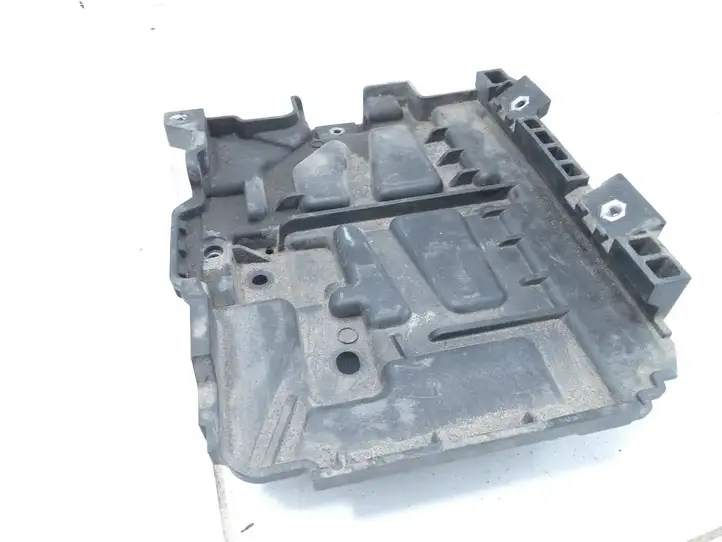 Kia Ceed (2018 - 2021) 37150J7500 Держатель аккумулятора — фото 2