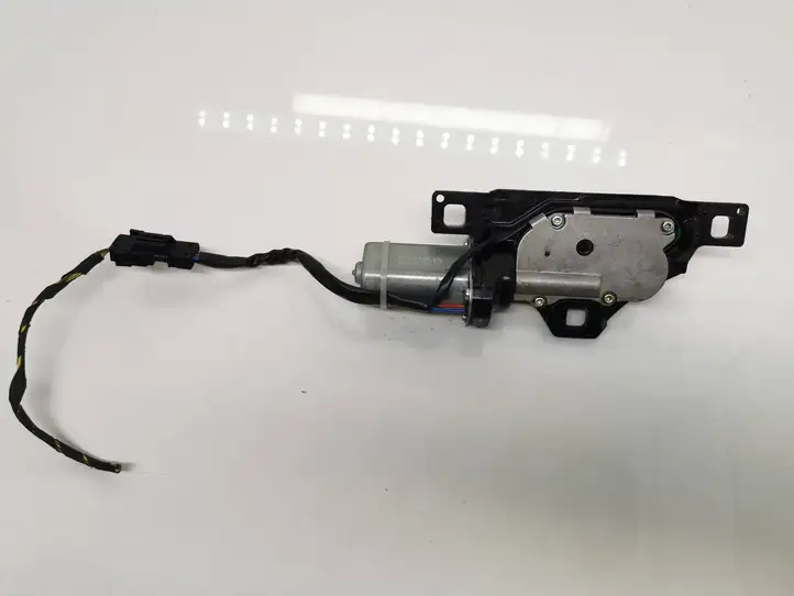 BMW 5 E60 E61 (2004 - 2010) 7129931 Доводчик крышки багажника — фото 3