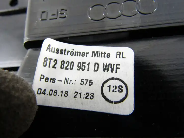 Audi A5 8T 8F (2011 - 2016) Центральный воздушный дефлектор — фото 6