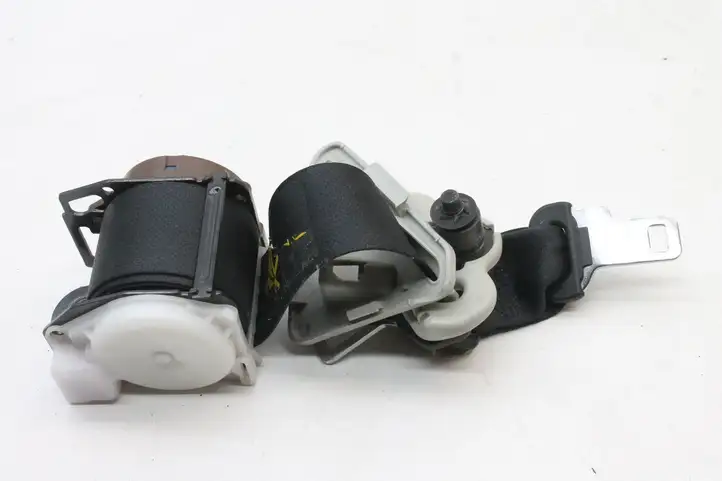 Nissan Qashqai (2010 - 2013) Другое сиденье (сиденья) — фото 16