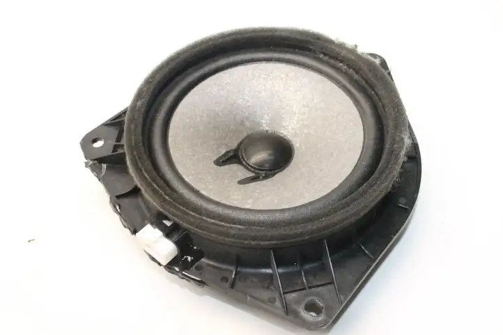 Toyota Corolla Verso E121 (2004 - 2007) 861600F030 Динамики задних дверей — фото 1