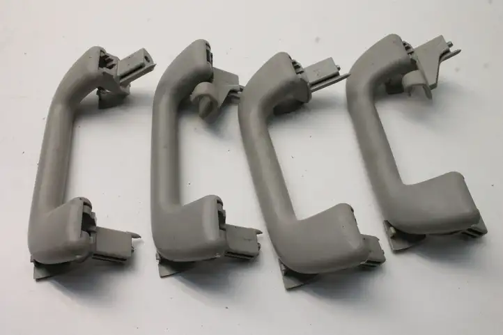 Toyota Corolla Verso E121 (2004 - 2007) Комплект потолочных ручек — фото 2
